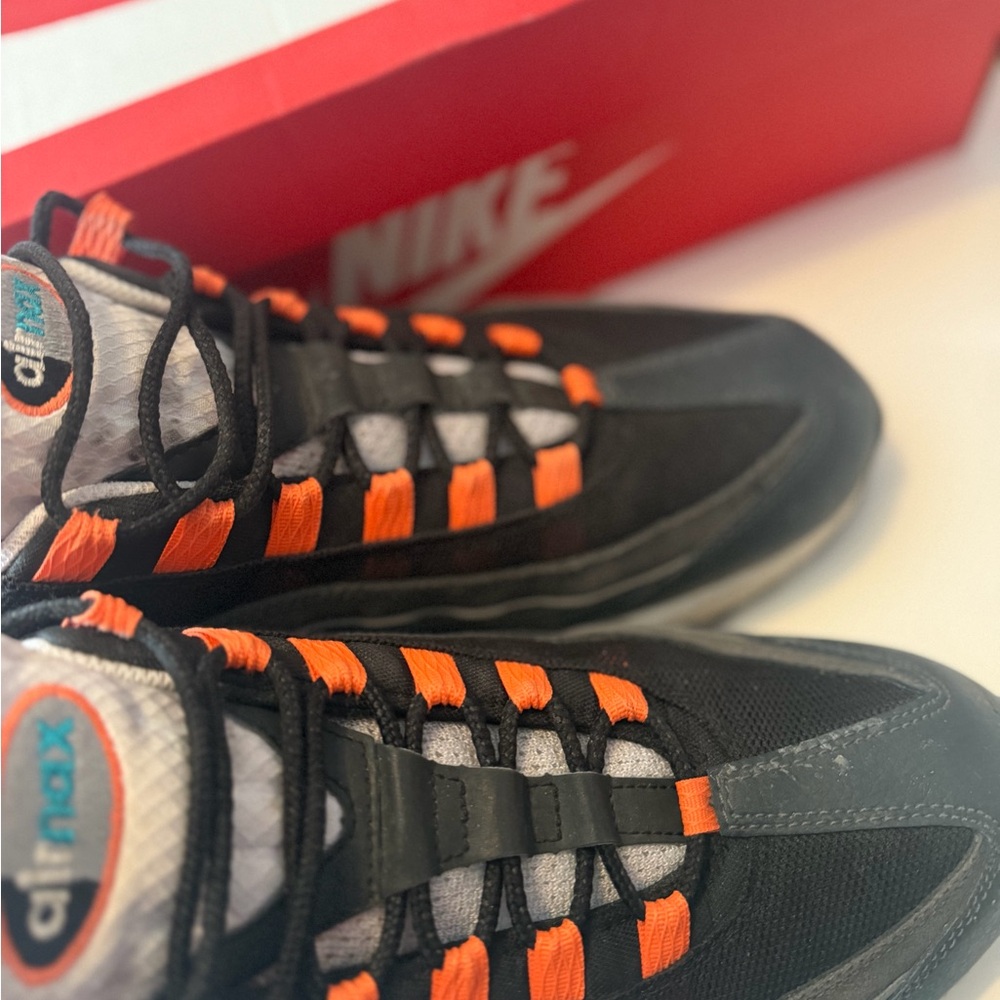 Nike Men's Black and Orange Air Max Sneakers